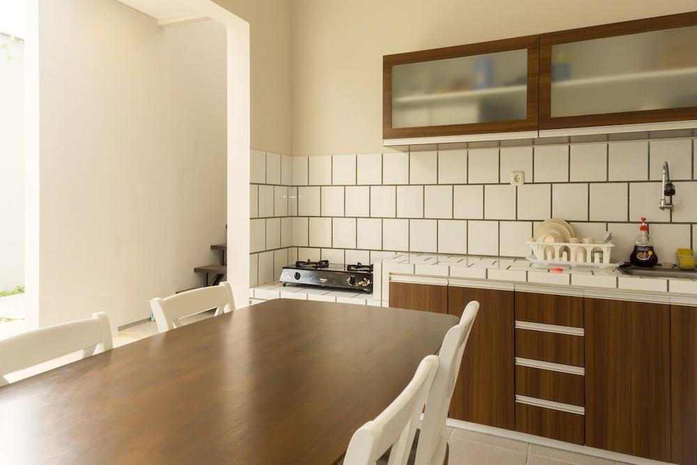 Oyo 367 Ridha Residence Bandung Exterior photo