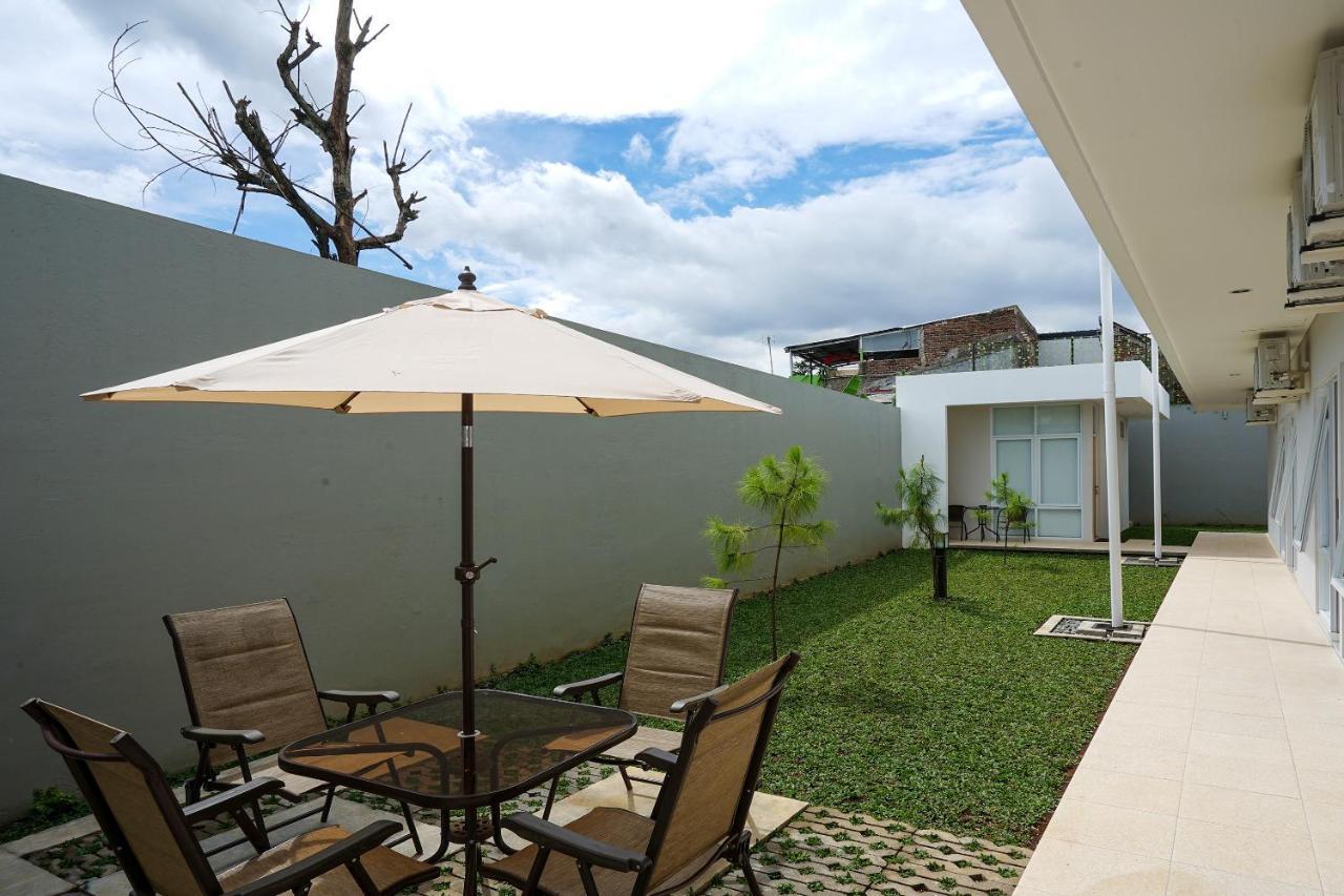 Oyo 367 Ridha Residence Bandung Exterior photo